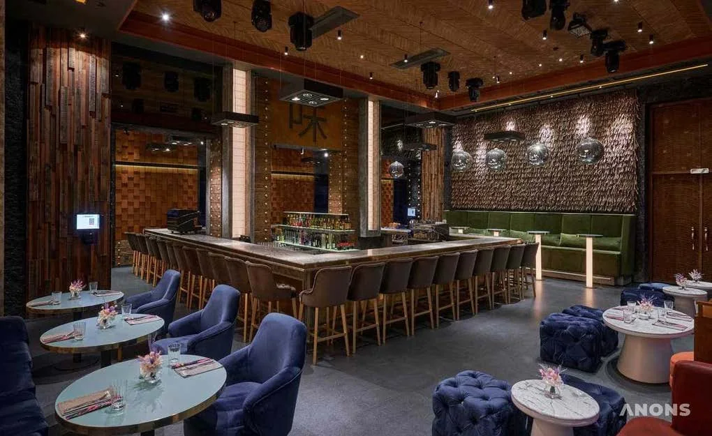 TOKU dining room